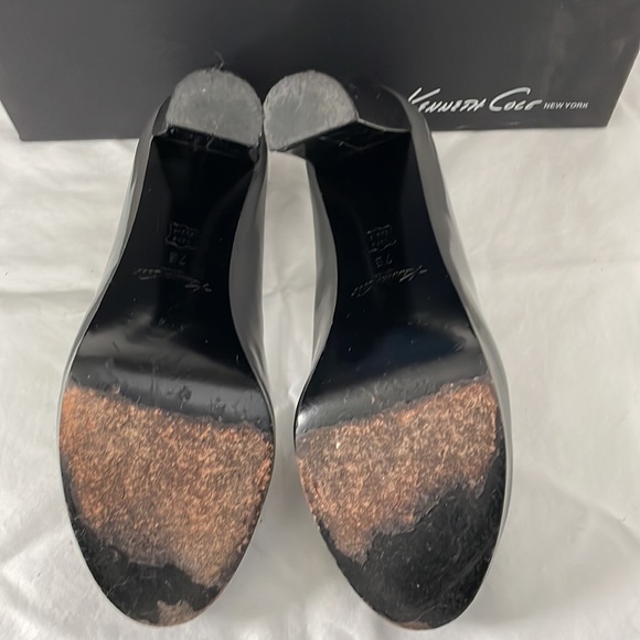 Kenneth Cole New York grey pattern leather heels - Picture 8 of 9